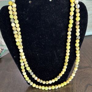 Elegant Yellow Turquoise Beaded Necklace